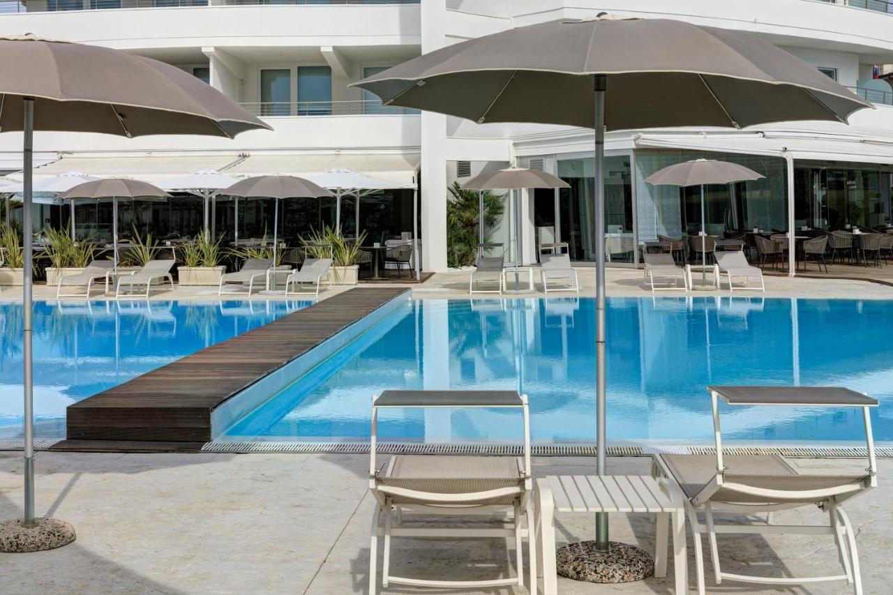 Adriatic Palace Hotel Лідо-ді-Єзоло Екстер'єр фото